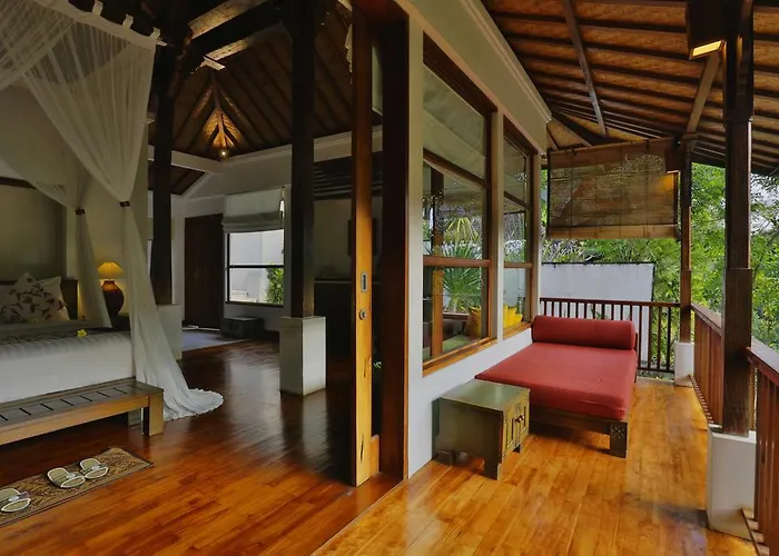 Курортный комплекс Alam Culture And Residences